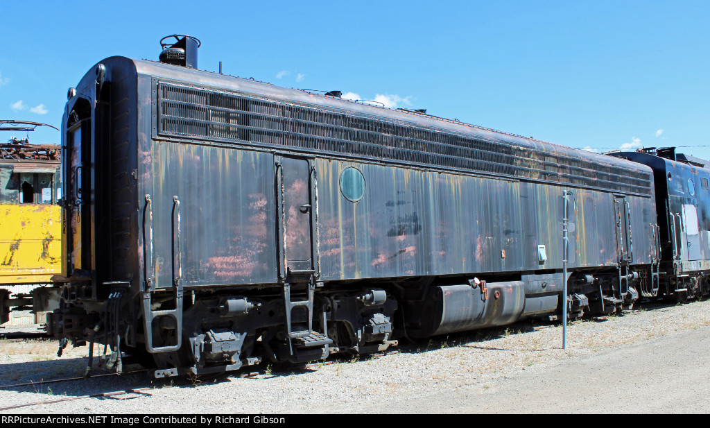 SPMW 8221 Locomotive (F7B)